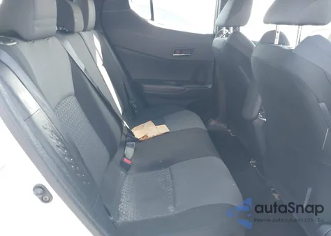 2021 Toyota C-Hr Le z USA, uszkodzony, nr VIN JTNKHMBX6M1110372